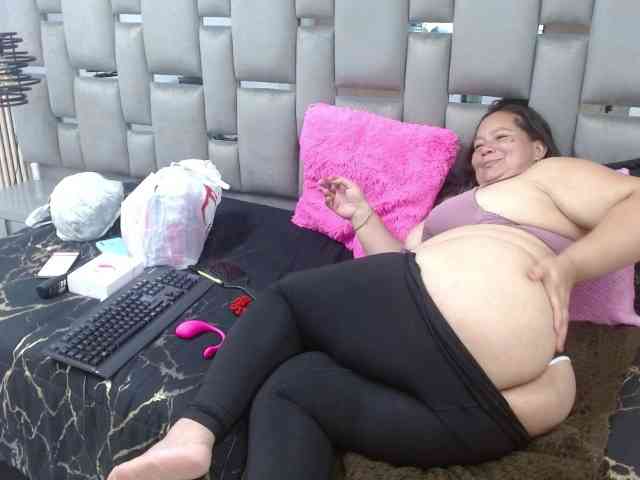 Loly47 webcam