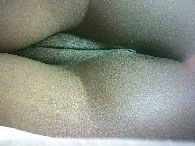 Avrilhunt's BongaCams show and profile