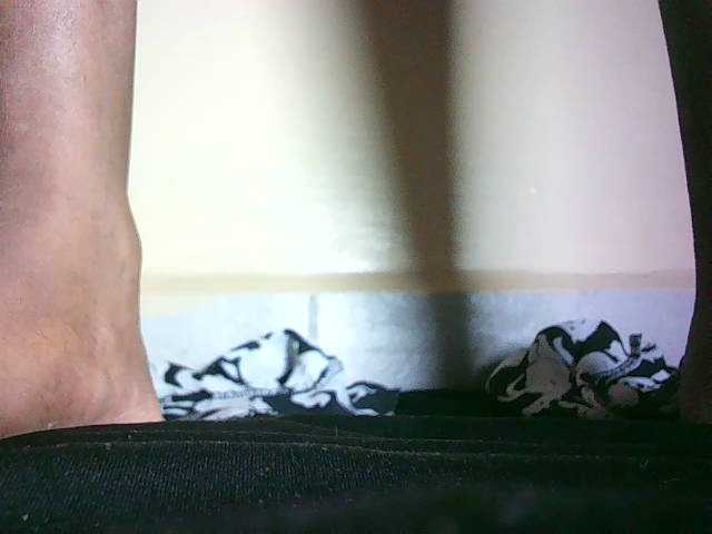 Avrilhunt's BongaCams show and profile