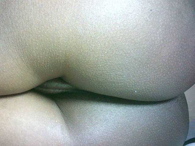 Avrilhunt's BongaCams show and profile