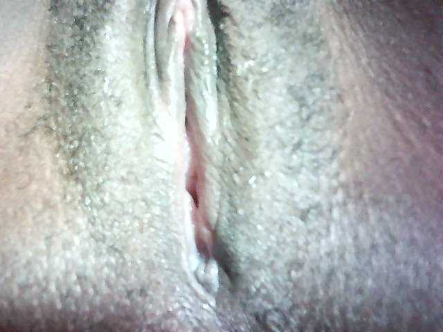 Avrilhunt's BongaCams show and profile