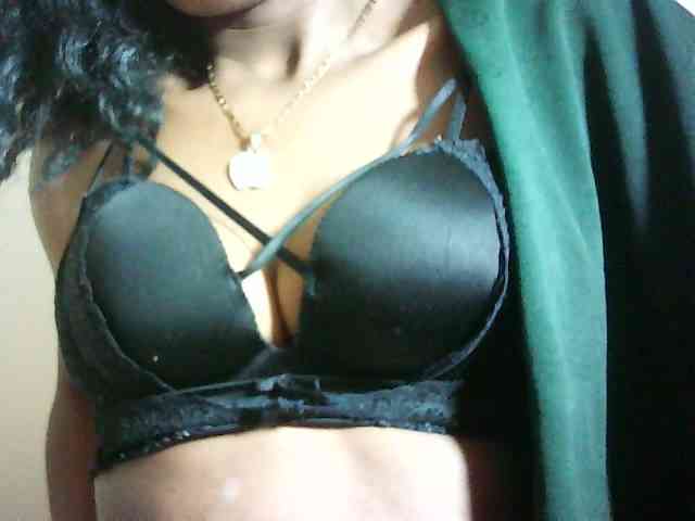 Avrilhunt webcam