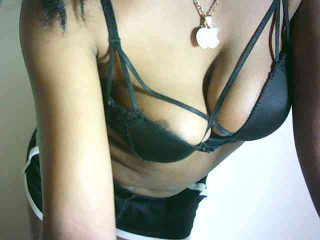 Avrilhunt webcam