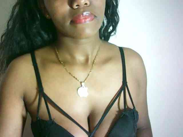 Avrilhunt webcam