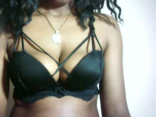 Avrilhunt webcam