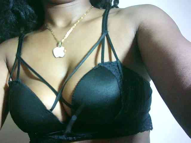 Avrilhunt webcam