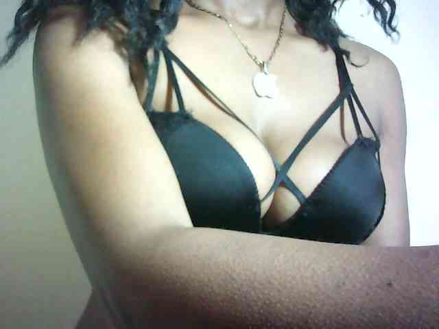 Avrilhunt webcam