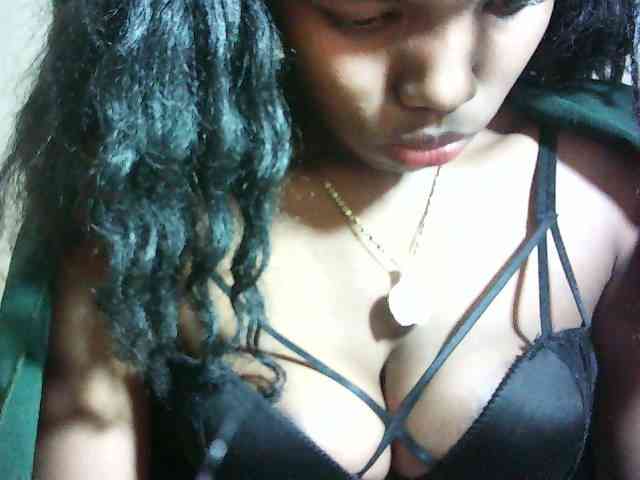 Avrilhunt webcam