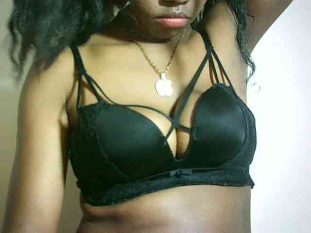 Avrilhunt webcam