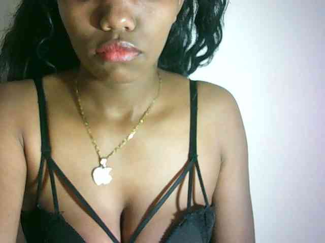 Avrilhunt webcam