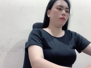 Lyysuu Porn Show