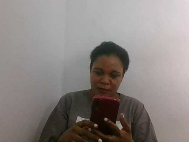  JELLA1 chat room