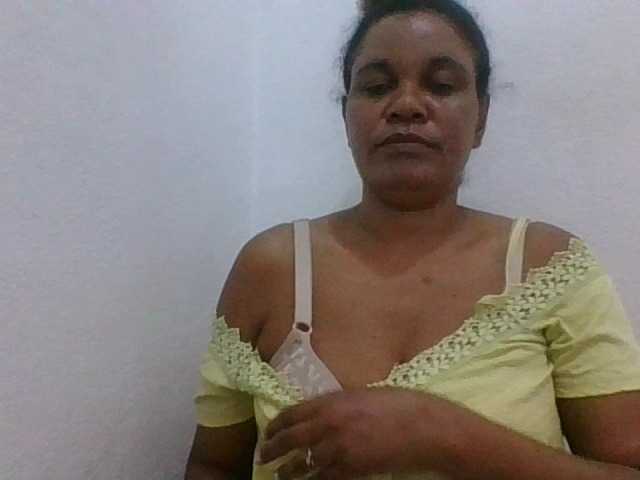 JELLA1 webcam bongacams model stream image