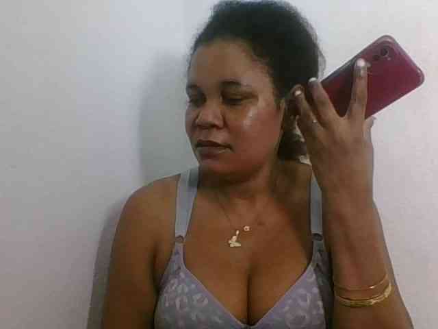 JELLA1 webcam