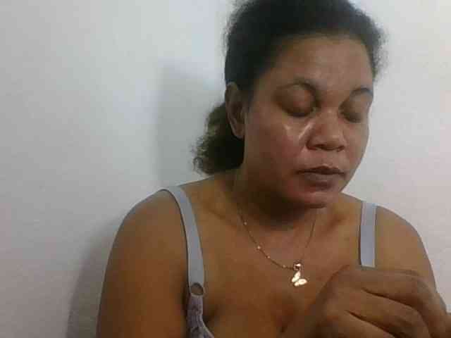 JELLA1 webcam