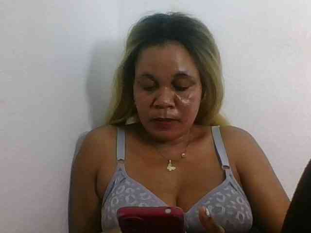 JELLA1 webcam