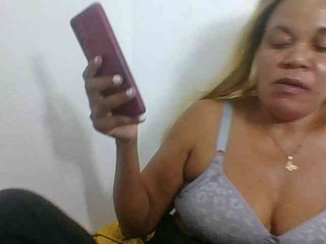 JELLA1 webcam