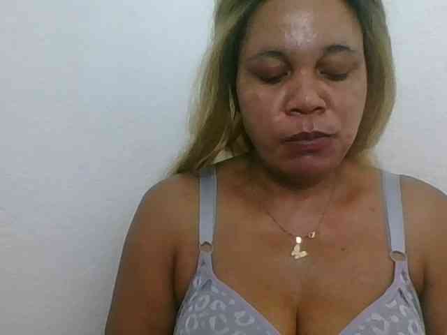 JELLA1 webcam