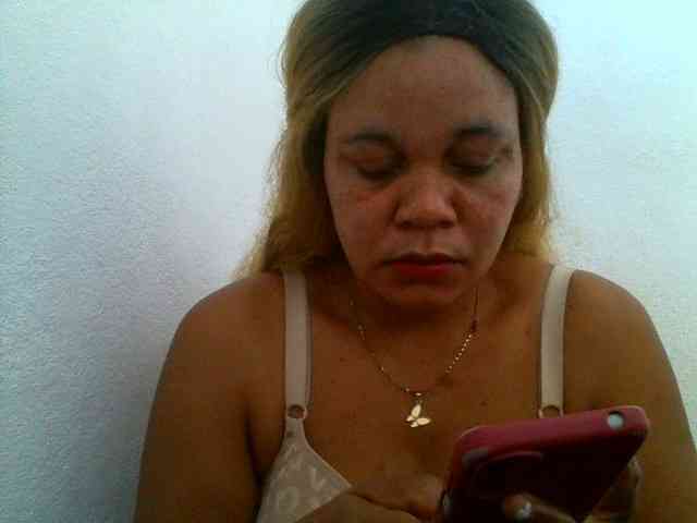 JELLA1 webcam