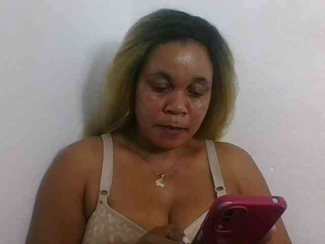 JELLA1 webcam