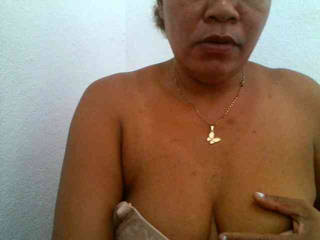 JELLA1 webcam