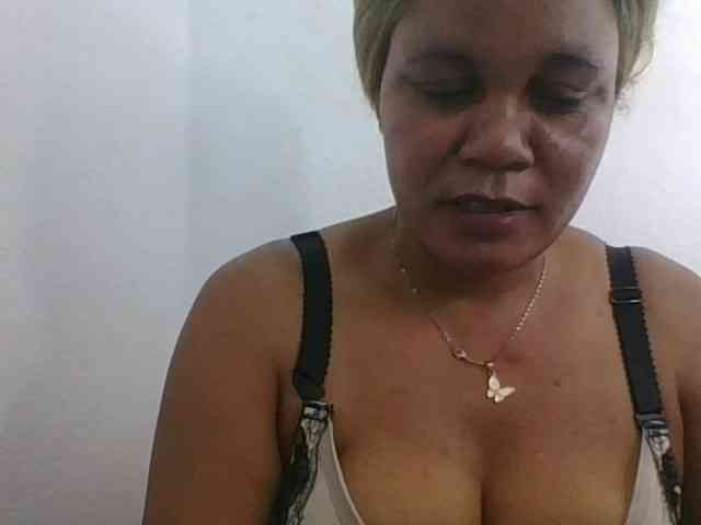 JELLA1 webcam