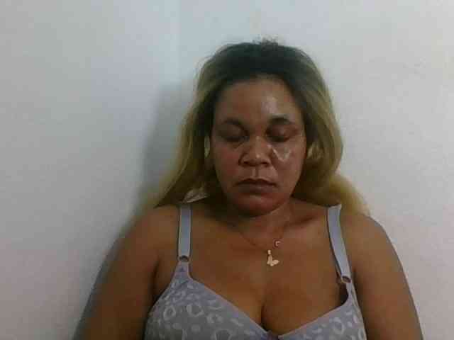 JELLA1 webcam