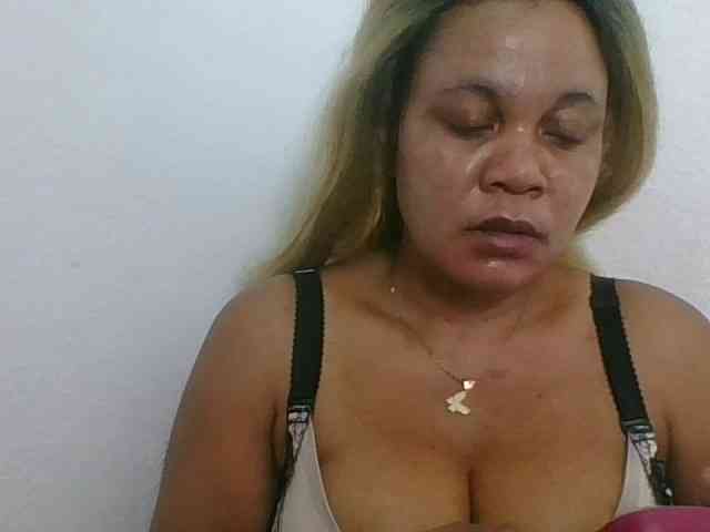 JELLA1 webcam
