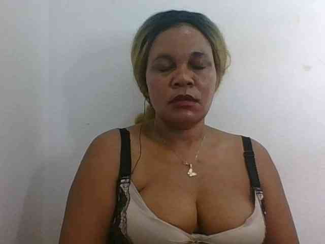 JELLA1 webcam
