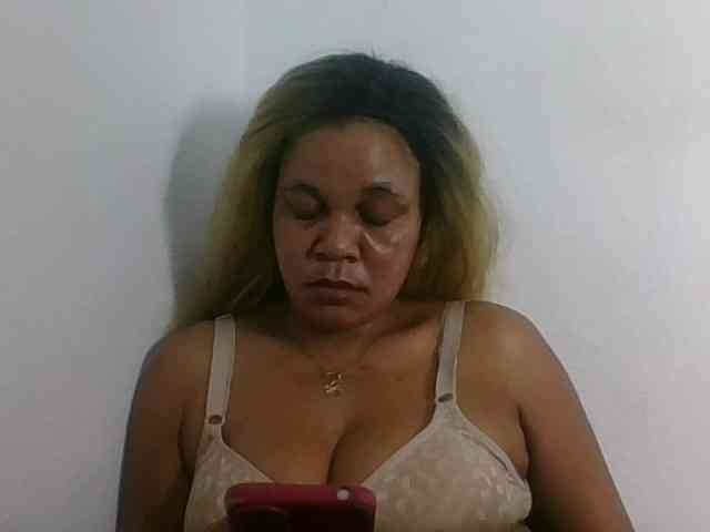 JELLA1 webcam