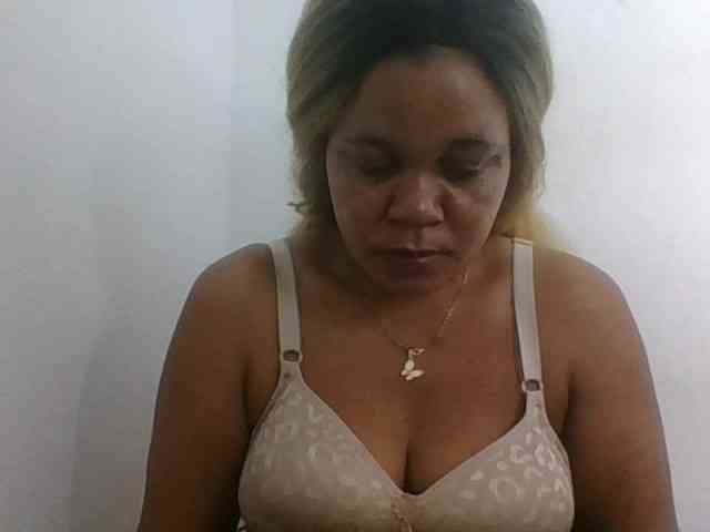 JELLA1 webcam
