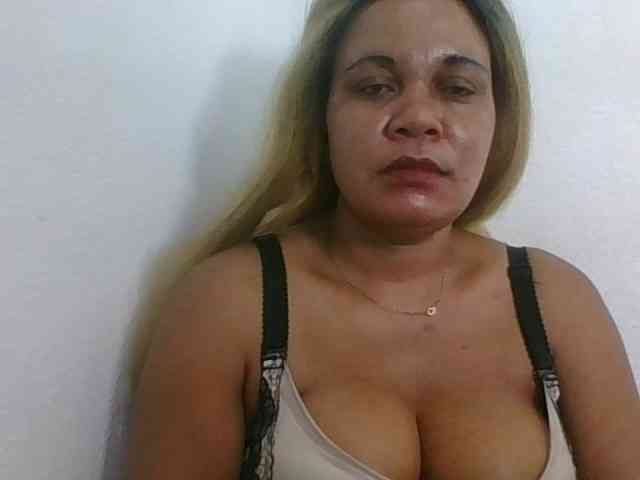 JELLA1 webcam