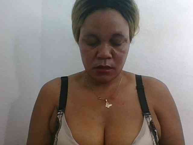 JELLA1 webcam