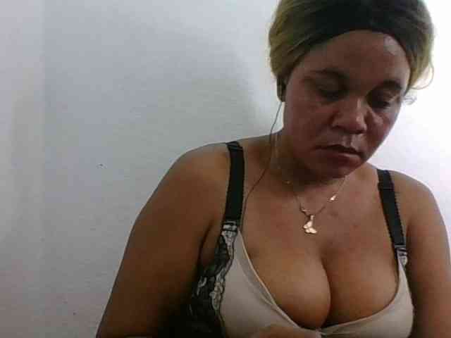 JELLA1 webcam
