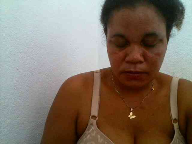 JELLA1 webcam