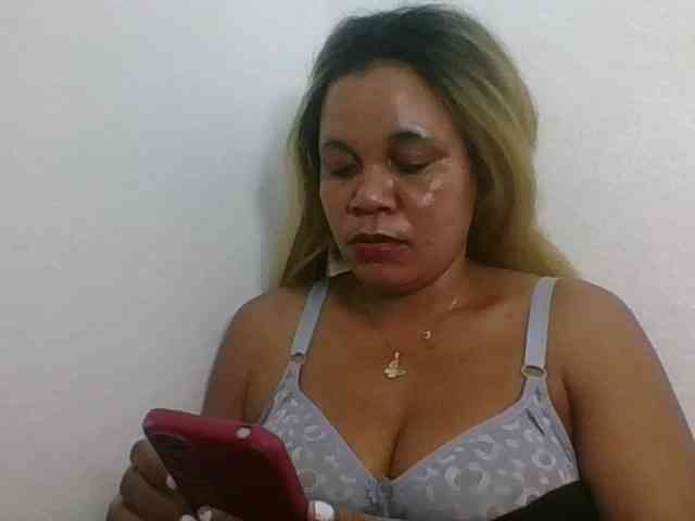 JELLA1 webcam