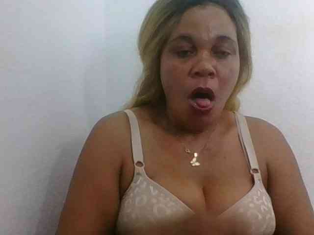 JELLA1 webcam