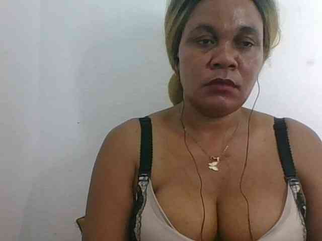 JELLA1 webcam
