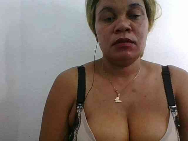 JELLA1 webcam
