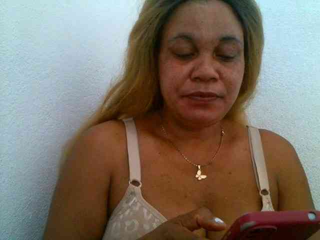 JELLA1 webcam