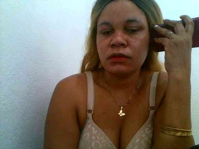 JELLA1 webcam