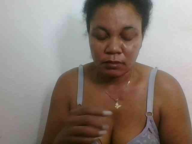 JELLA1 webcam