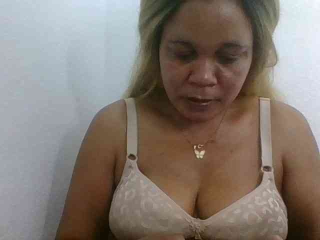 JELLA1 webcam