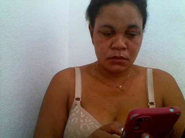 JELLA1 webcam