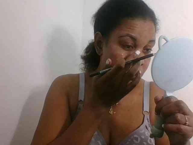 JELLA1 webcam
