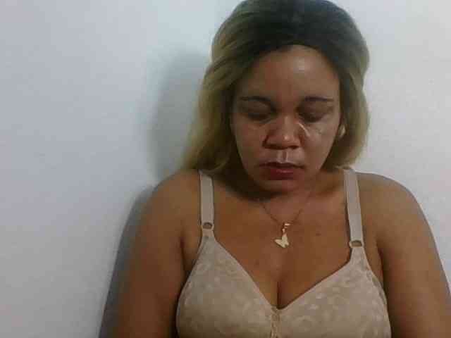 JELLA1 webcam