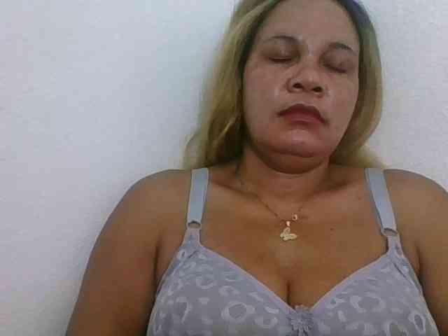 JELLA1 webcam
