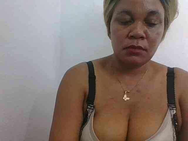 JELLA1 webcam