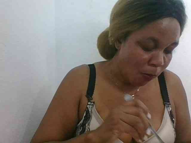 JELLA1 webcam
