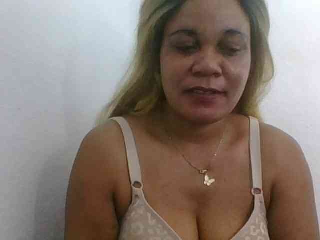 JELLA1 webcam